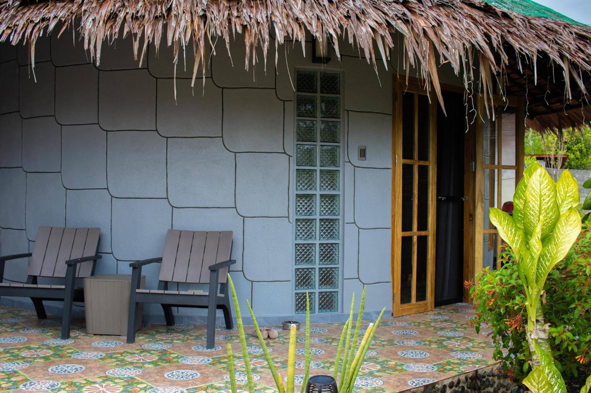 Rhenmart-Inn Siquijor Exterior photo